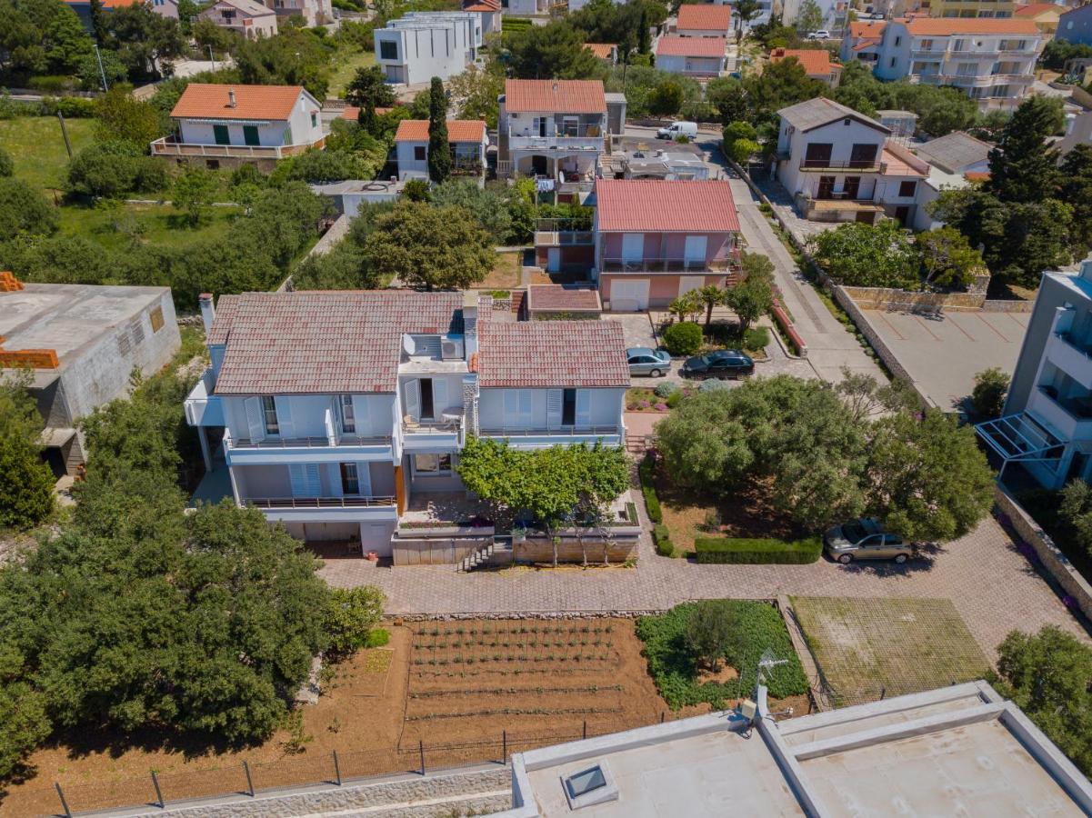Tonica Apartments Novalja Luaran gambar