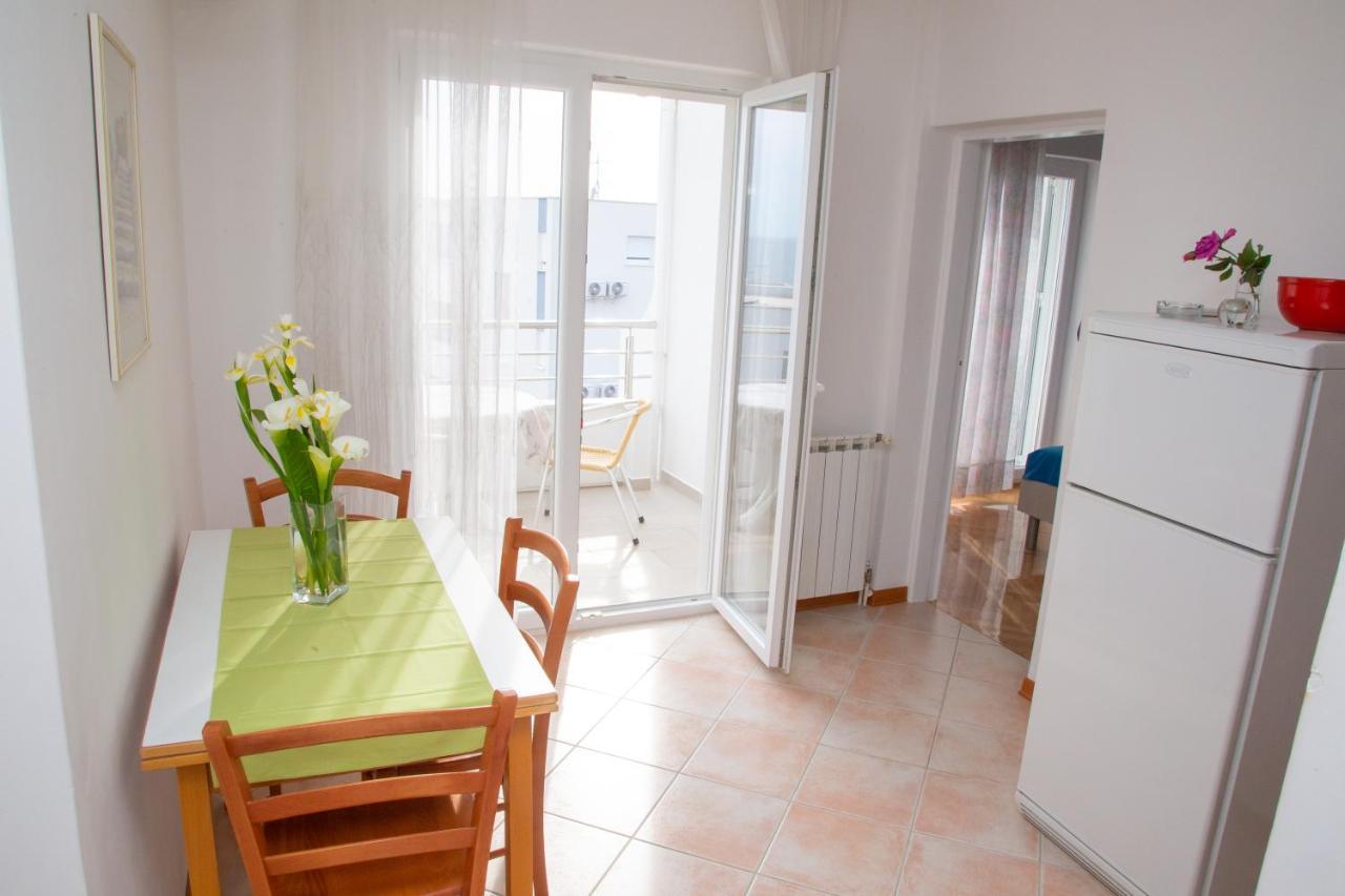 Tonica Apartments Novalja Luaran gambar