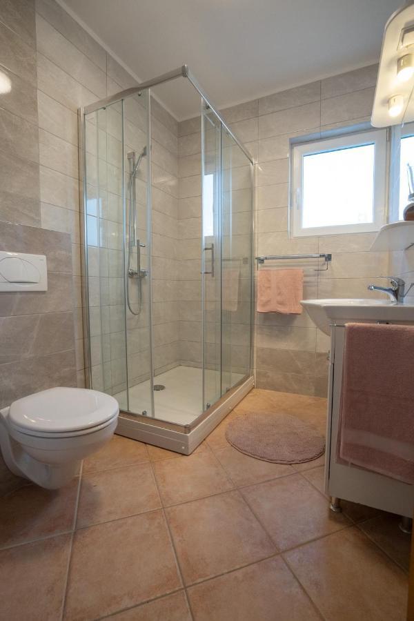 Tonica Apartments Novalja Luaran gambar