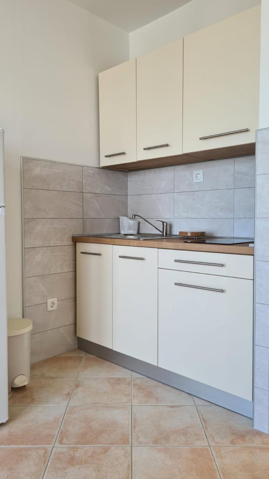Tonica Apartments Novalja Luaran gambar
